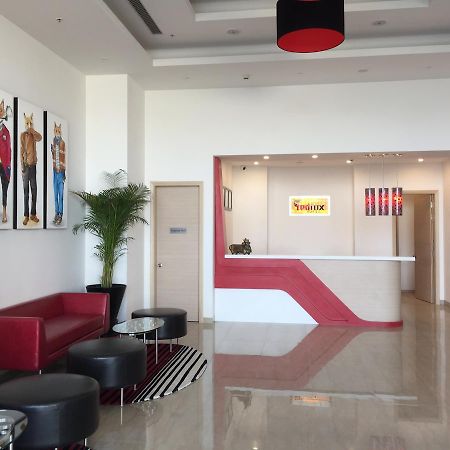 Red Fox By Lemon Tree Hotels, Sector 60, Gurugram Γκουργκάον Εξωτερικό φωτογραφία